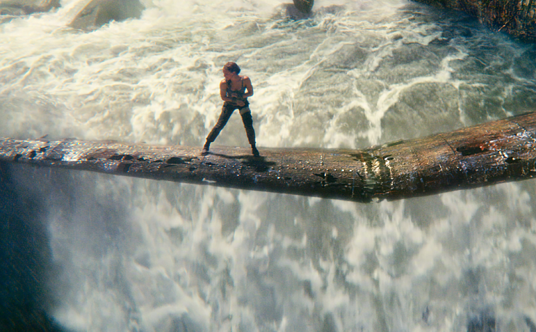 古墓丽影怎么过水瀑布 古墓丽影怎么过水瀑布