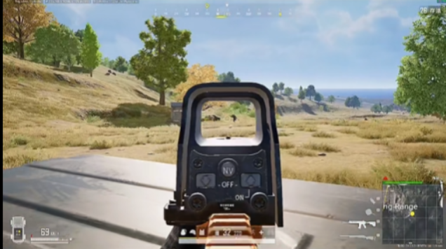 绝地求生怎么开车时开枪